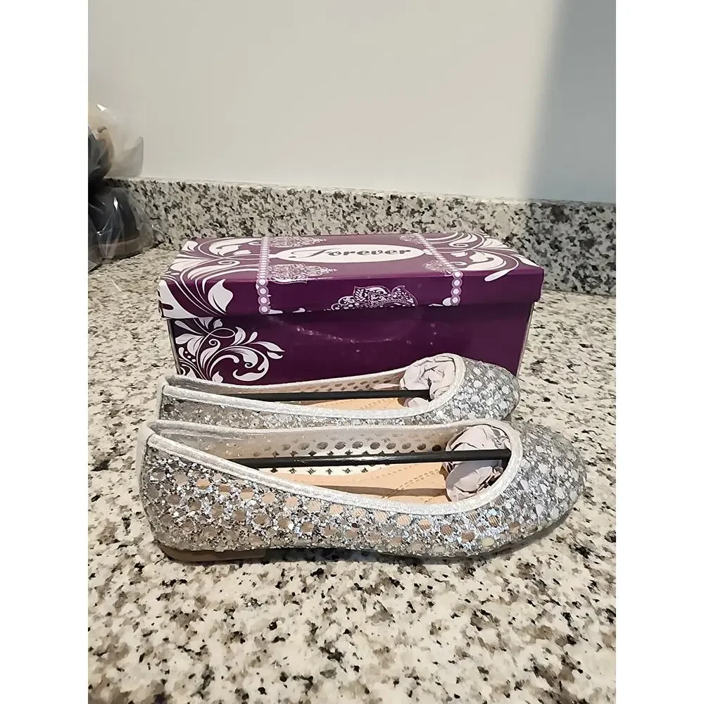 Forever Karra-54 Silver Flats sz 5